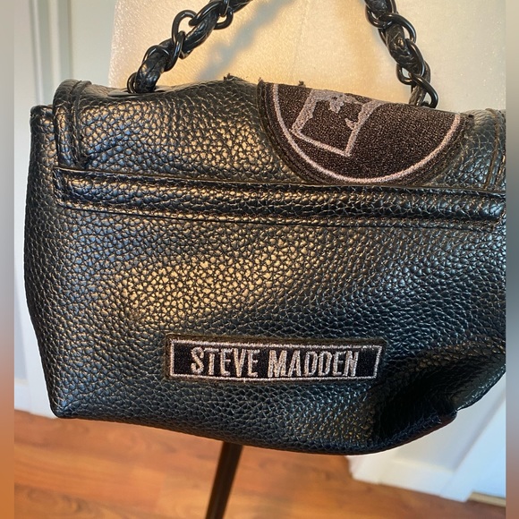 Steve Madden Purse - Picture 4 of 9